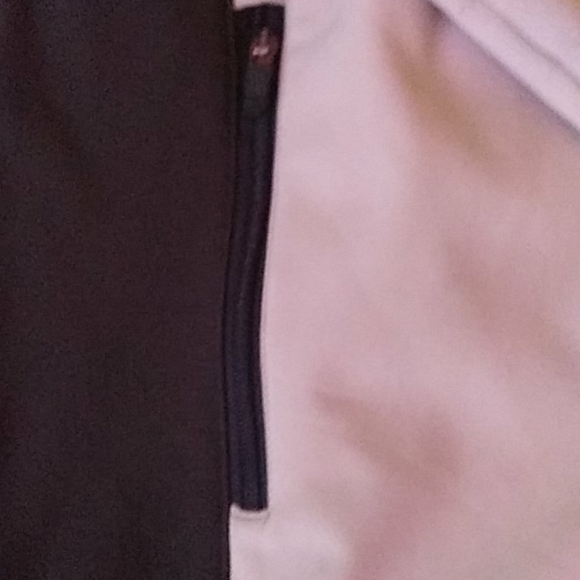 Reebok jacket - Picture 7 of 8